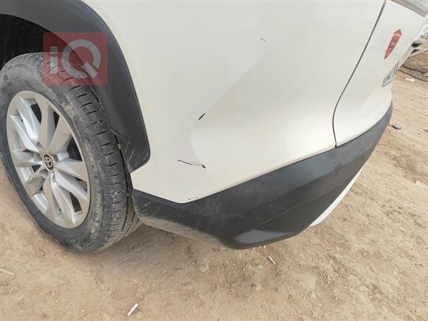 تويوتا كورولا كروس 2024 للبيع في العراق - ذى قار